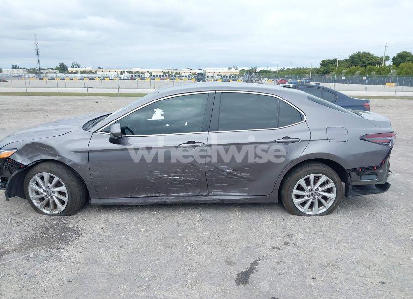 Photo 15 of 2024 Toyota Camry LE (VIN 4T1C11AK7RU852735)