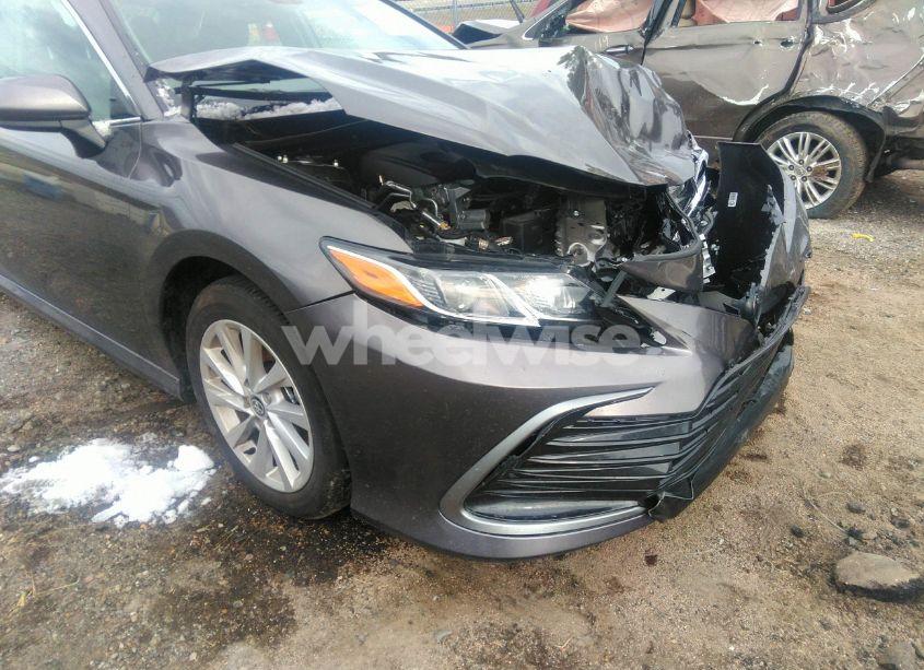 Photo 19 of 2024 Toyota Camry LE (VIN 4T1C11AK7RU908172)