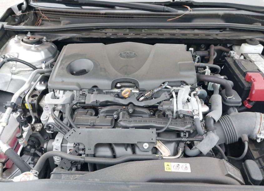 Photo 10 of 2020 Toyota Camry LE (VIN 4T1C11AK8LU338898)