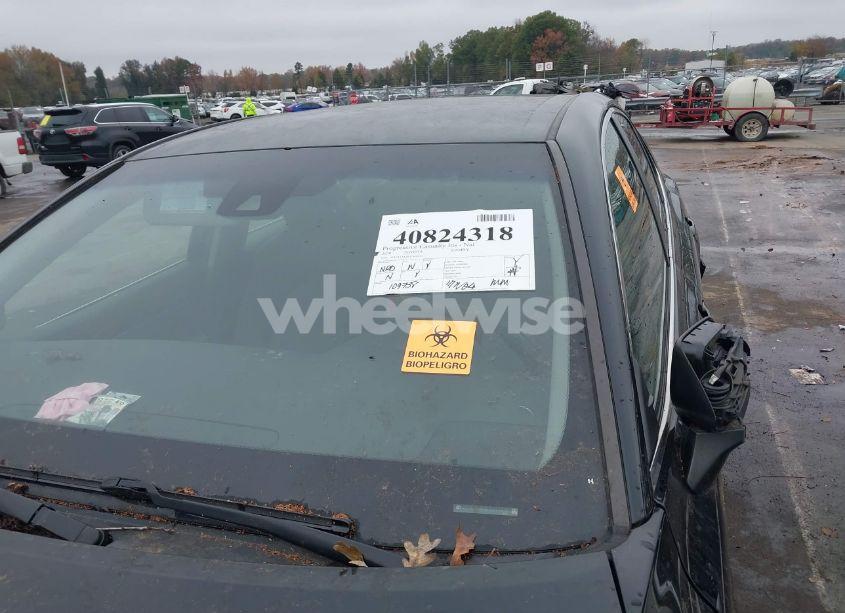 Photo 6 of 2020 Toyota Camry LE (VIN 4T1C11AK8LU342417)