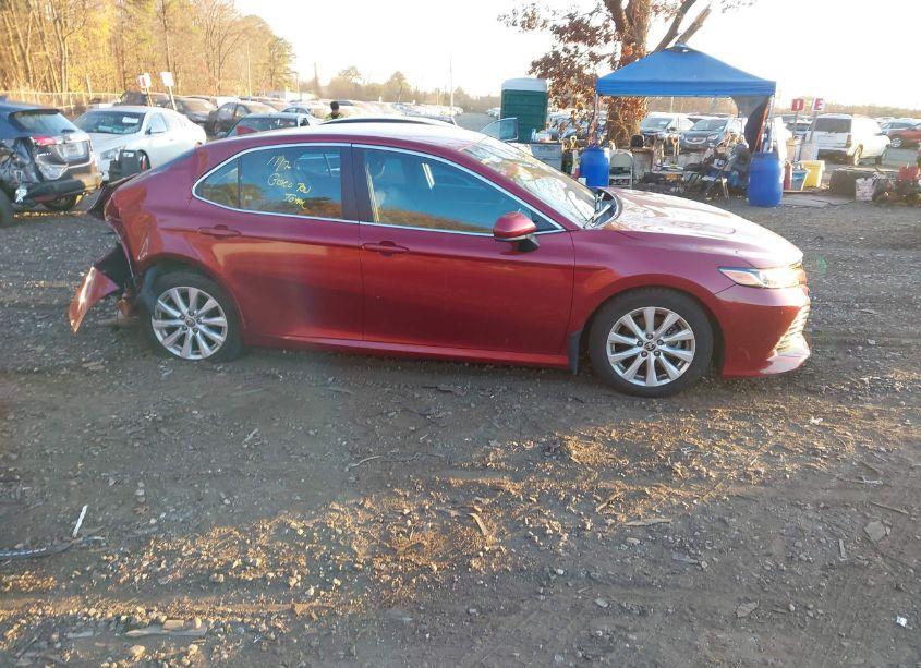 Photo 13 of 2020 Toyota Camry LE (VIN 4T1C11AK8LU378432)