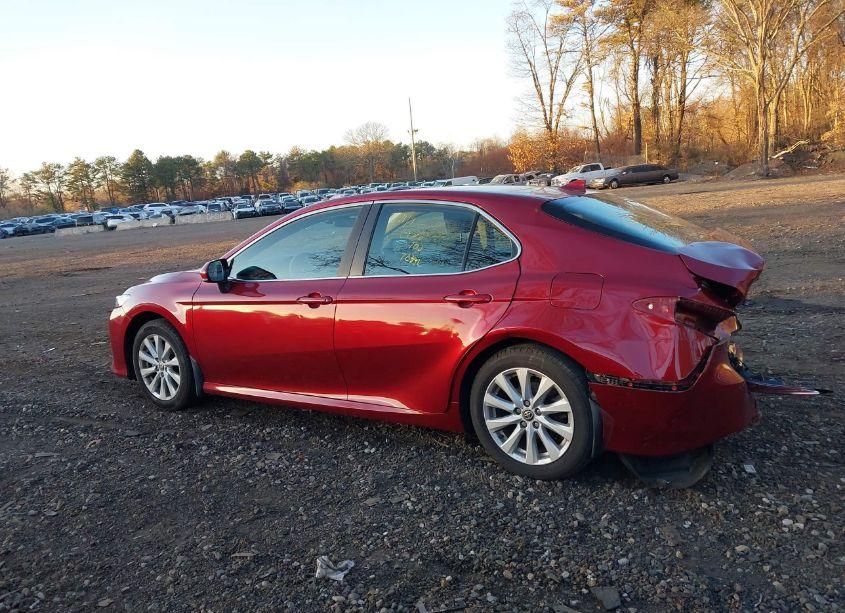 Photo 14 of 2020 Toyota Camry LE (VIN 4T1C11AK8LU378432)