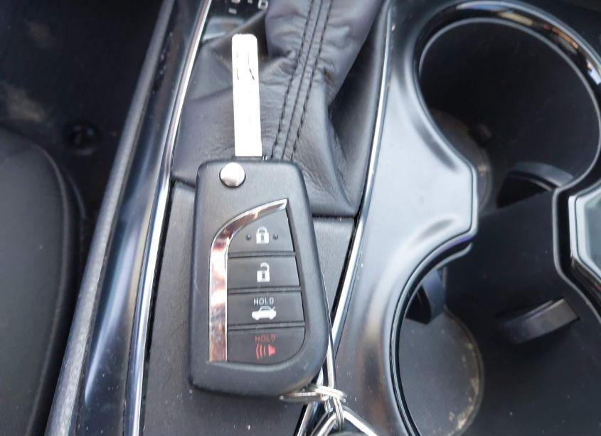 Photo 11 of 2020 Toyota Camry LE (VIN 4T1C11AK8LU859183)