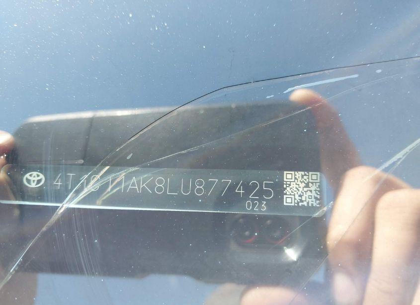 Photo 9 of 2020 Toyota Camry LE (VIN 4T1C11AK8LU877425)