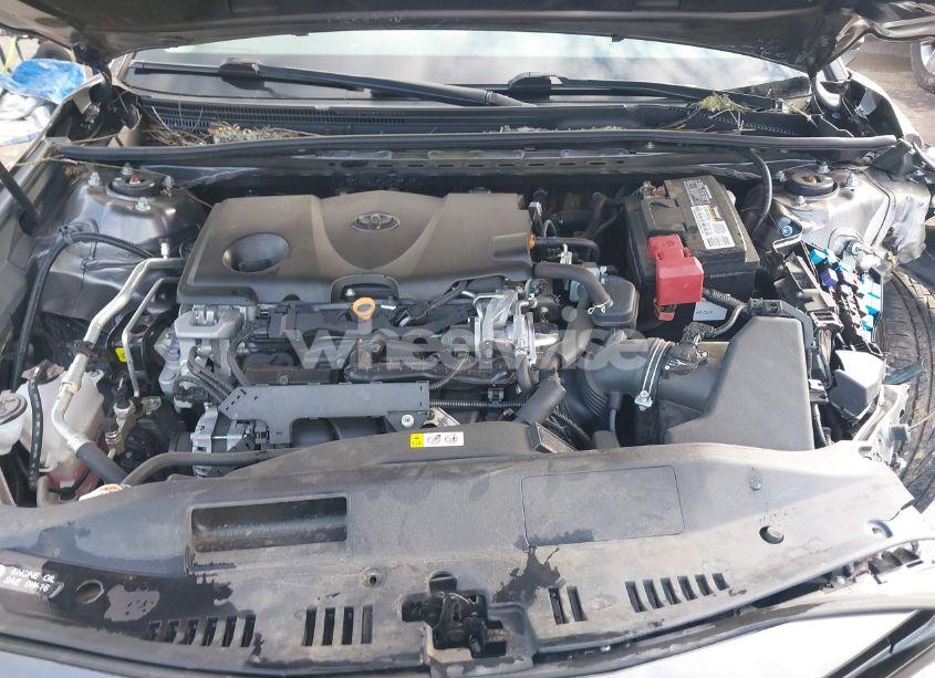 Photo 10 of 2020 Toyota Camry LE (VIN 4T1C11AK8LU893334)