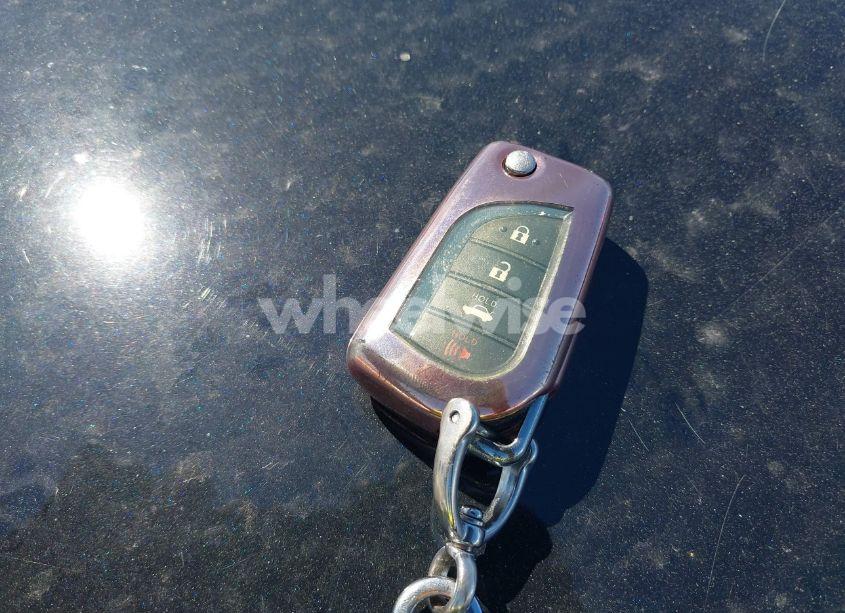 Photo 11 of 2020 Toyota Camry LE (VIN 4T1C11AK8LU896458)