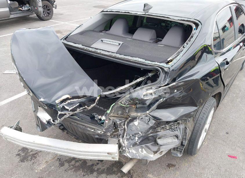 Photo 6 of 2021 Toyota Camry LE (VIN 4T1C11AK8MU421894)