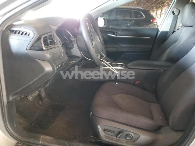 Photo 10 of 2021 TOYOTA CAMRY LE (VIN 4T1C11AK8MU466480)