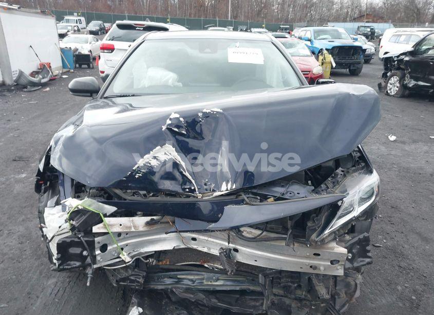 Photo 6 of 2021 Toyota Camry LE (VIN 4T1C11AK8MU512180)