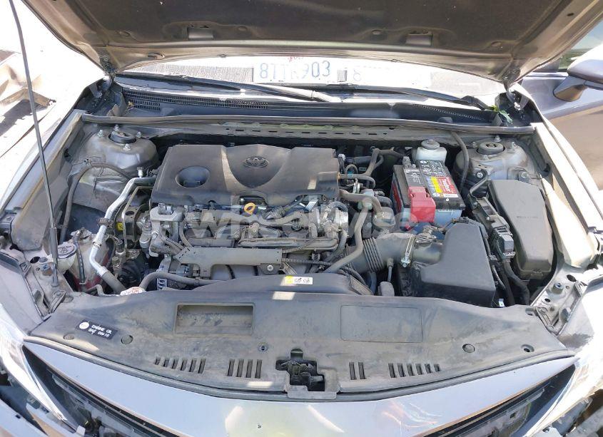 Photo 10 of 2021 Toyota Camry LE (VIN 4T1C11AK8MU513670)