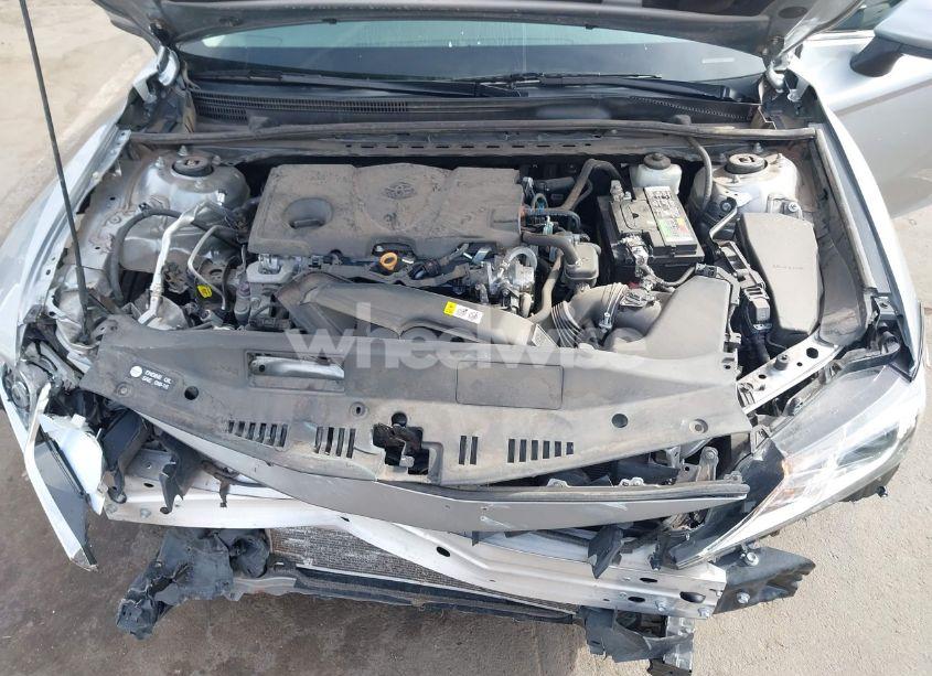 Photo 10 of 2022 Toyota Camry LE (VIN 4T1C11AK8NU649637)