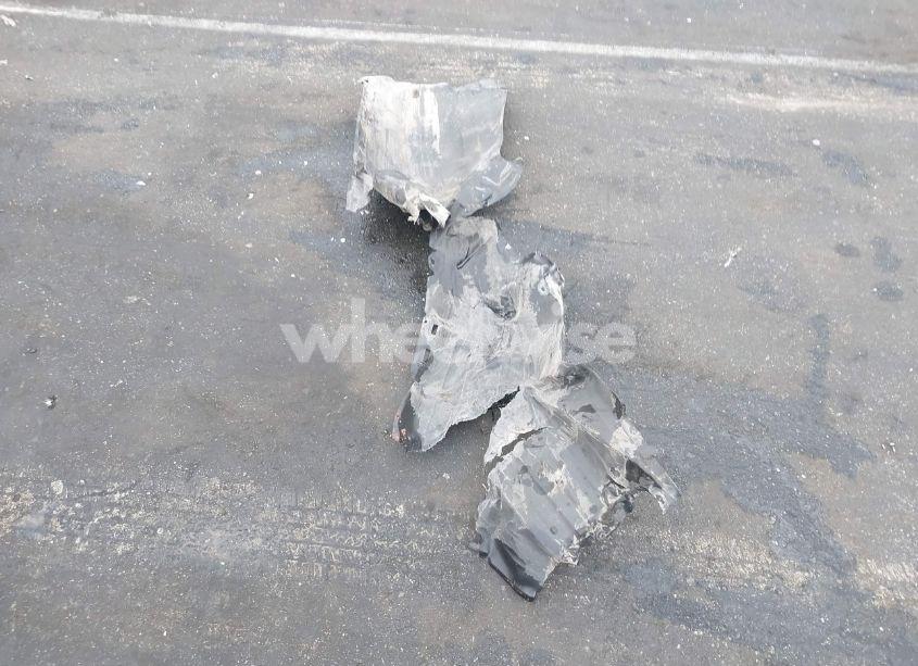 Photo 12 of 2023 Toyota Camry LE (VIN 4T1C11AK8PU103682)