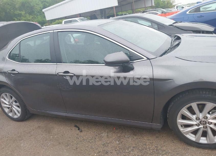 Photo 13 of 2023 Toyota Camry LE (VIN 4T1C11AK8PU121390)