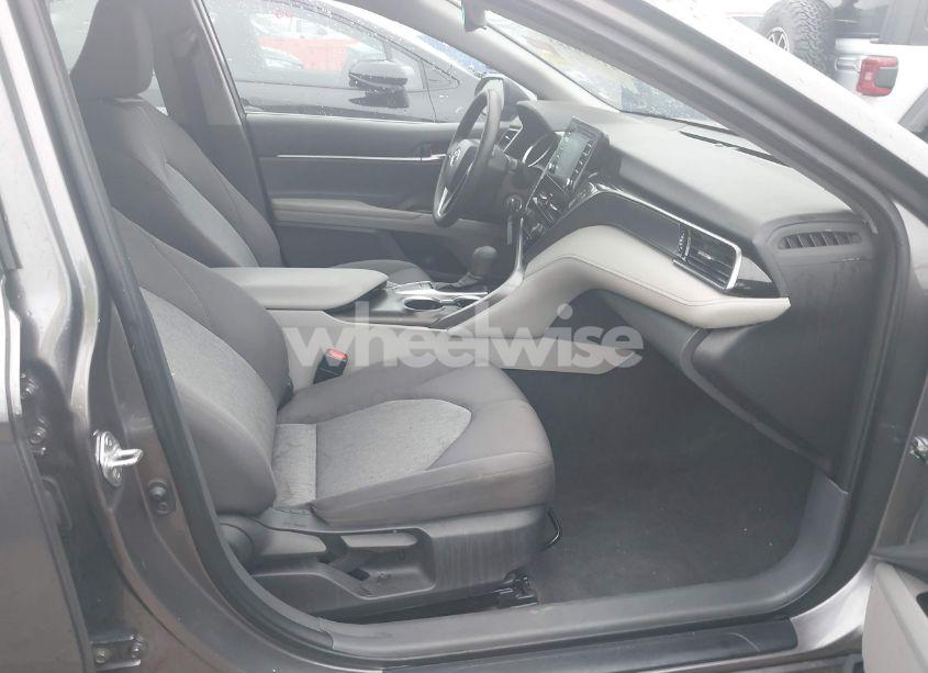 Photo 5 of 2023 Toyota Camry LE (VIN 4T1C11AK8PU121390)