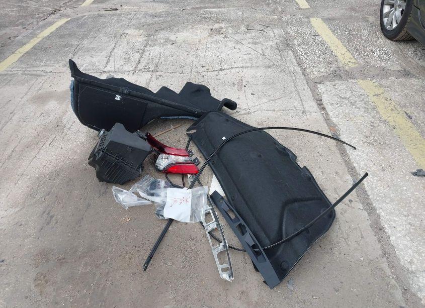 Photo 12 of 2023 Toyota Camry LE (VIN 4T1C11AK8PU188037)