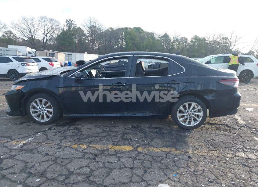 Photo 13 of 2023 Toyota Camry LE (VIN 4T1C11AK8PU756626)