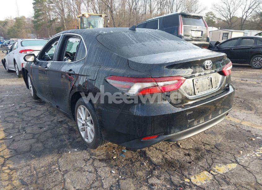 Photo 3 of 2023 Toyota Camry LE (VIN 4T1C11AK8PU756626)
