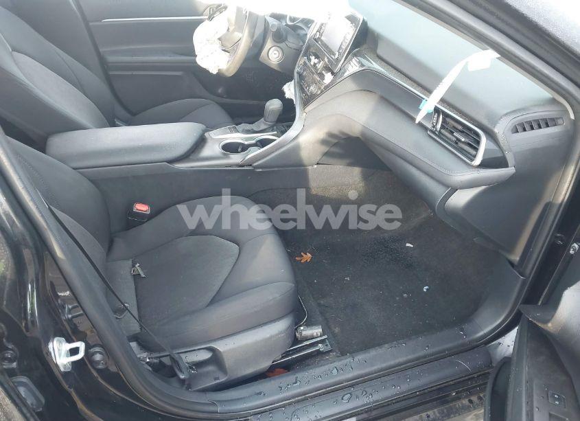 Photo 5 of 2023 Toyota Camry LE (VIN 4T1C11AK8PU756626)