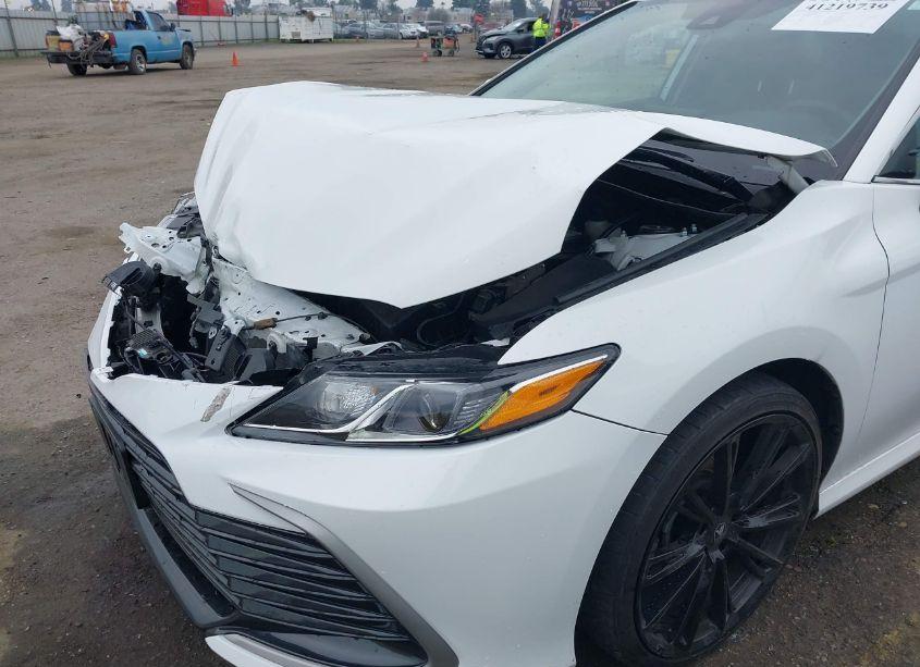 Photo 17 of 2023 Toyota Camry LE (VIN 4T1C11AK8PU757064)