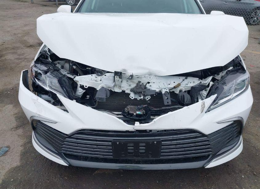 Photo 6 of 2023 Toyota Camry LE (VIN 4T1C11AK8PU757064)