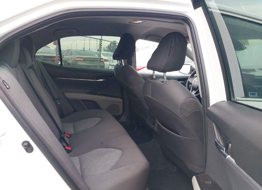 Photo 8 of 2023 Toyota Camry LE (VIN 4T1C11AK8PU757064)