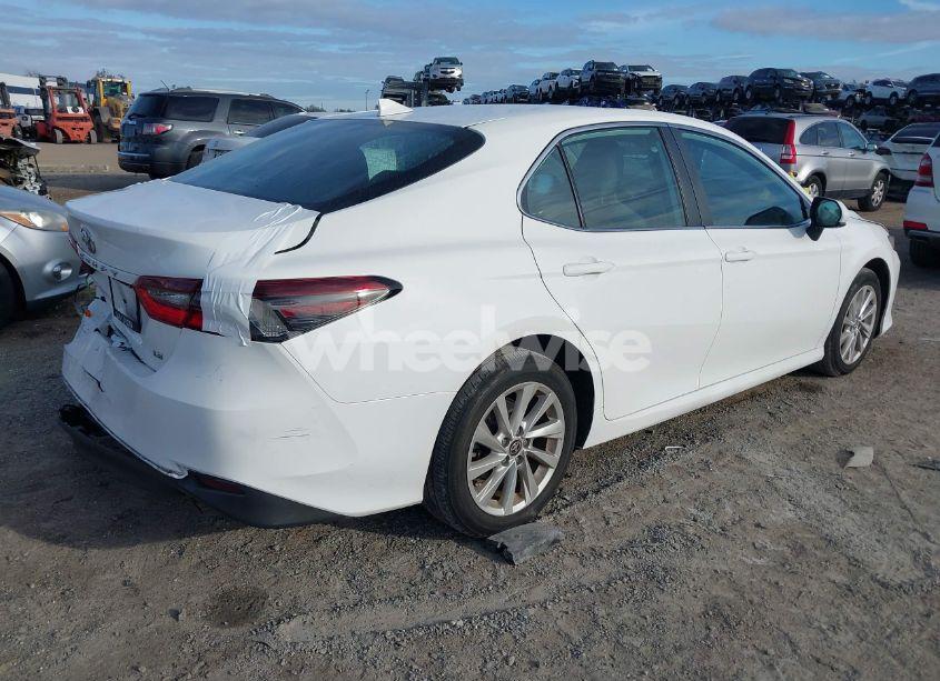 Photo 4 of 2024 Toyota Camry LE (VIN 4T1C11AK8RU192642)