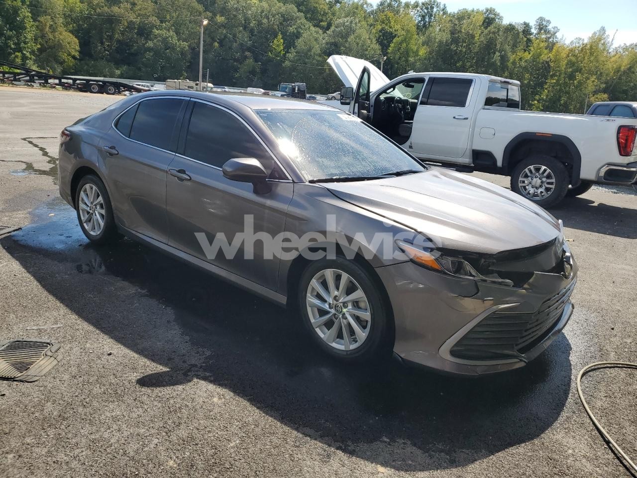 Photo 4 of 2024 TOYOTA CAMRY LE (VIN 4T1C11AK8RU197551)