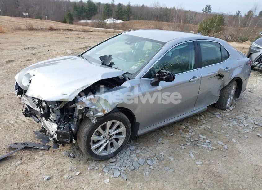 Photo 2 of 2024 Toyota Camry LE (VIN 4T1C11AK8RU842148)