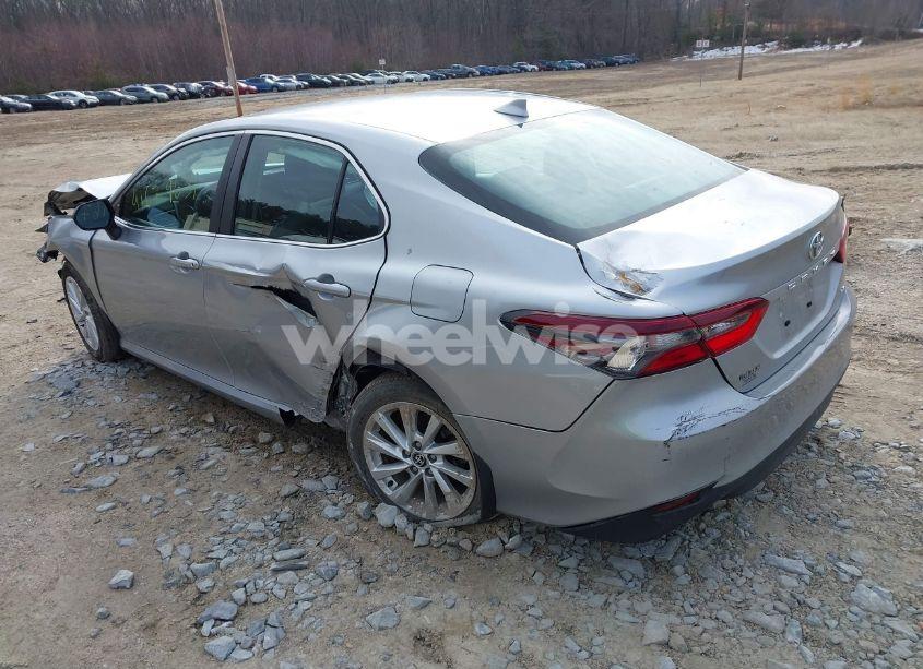 Photo 3 of 2024 Toyota Camry LE (VIN 4T1C11AK8RU842148)