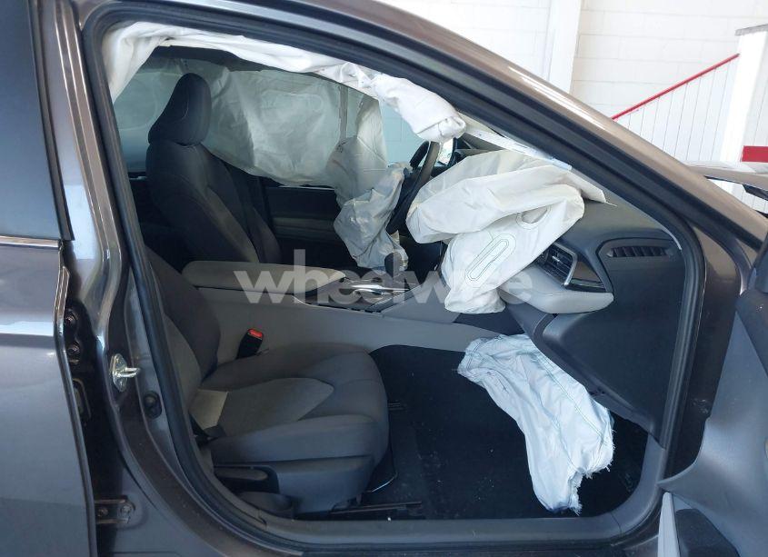 Photo 5 of 2024 Toyota Camry LE (VIN 4T1C11AK8RU858155)