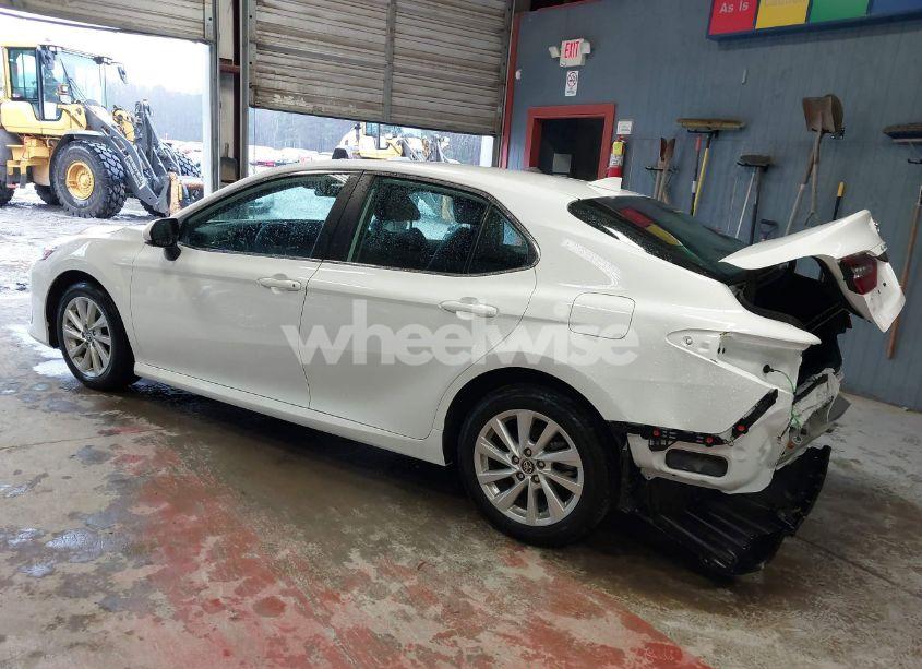 Photo 3 of 2024 Toyota Camry LE (VIN 4T1C11AK8RU865087)