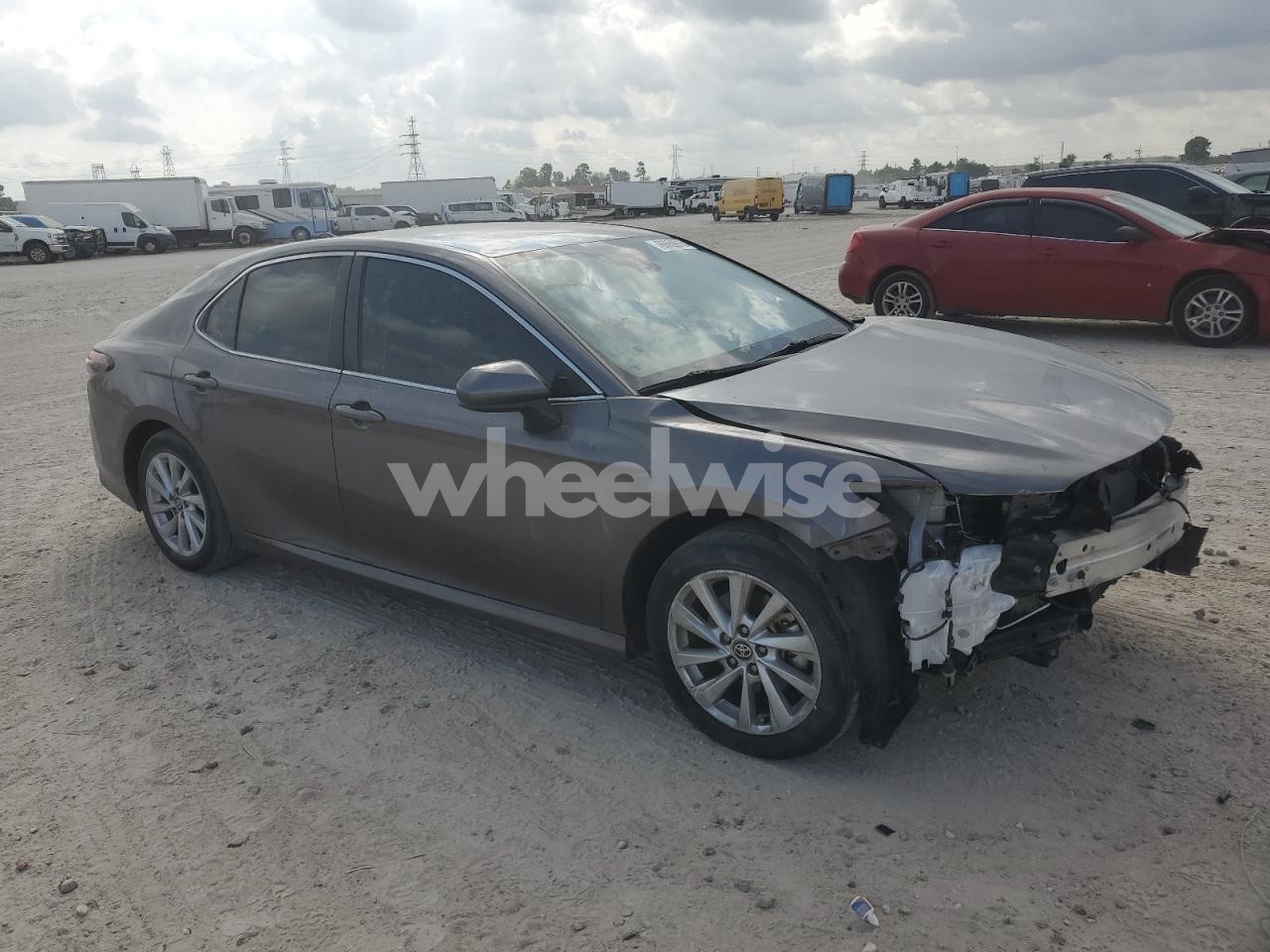 Photo 4 of 2024 TOYOTA CAMRY LE (VIN 4T1C11AK8RU866224)