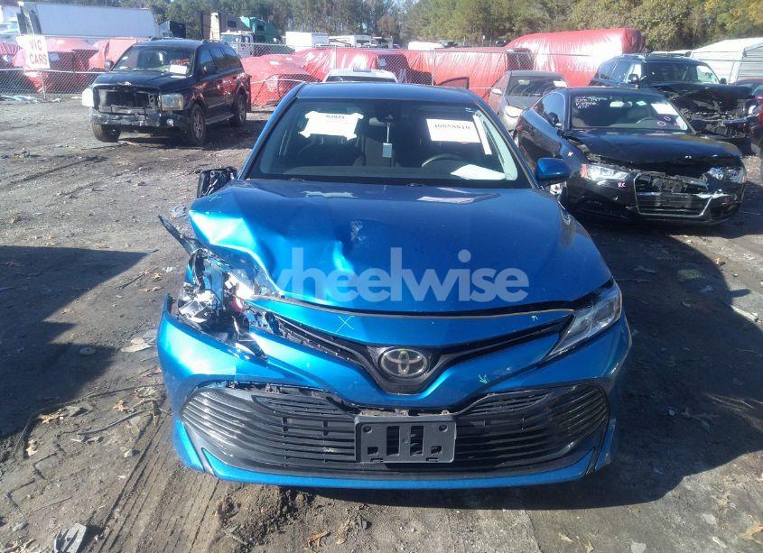 Photo 12 of 2020 Toyota Camry LE (VIN 4T1C11AK9LU386250)