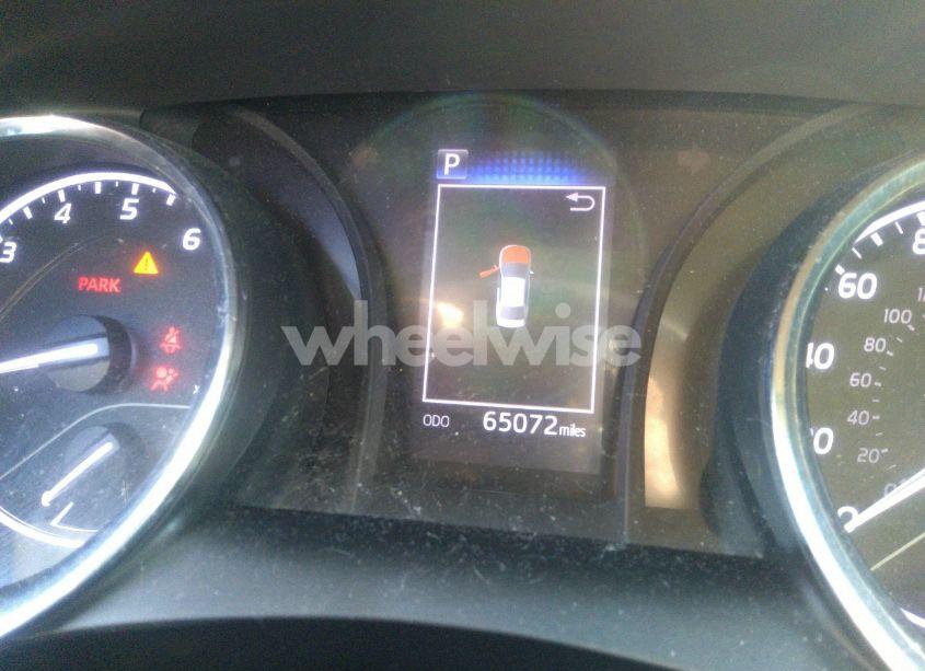 Photo 15 of 2020 Toyota Camry LE (VIN 4T1C11AK9LU386250)