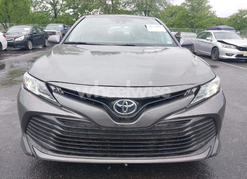 Photo 12 of 2020 Toyota Camry LE (VIN 4T1C11AK9LU891236)