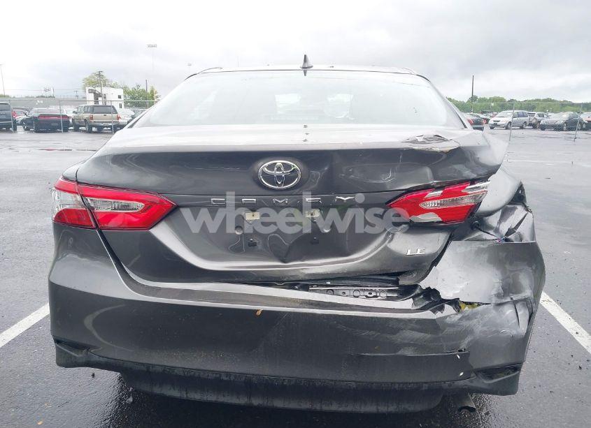 Photo 16 of 2020 Toyota Camry LE (VIN 4T1C11AK9LU891236)