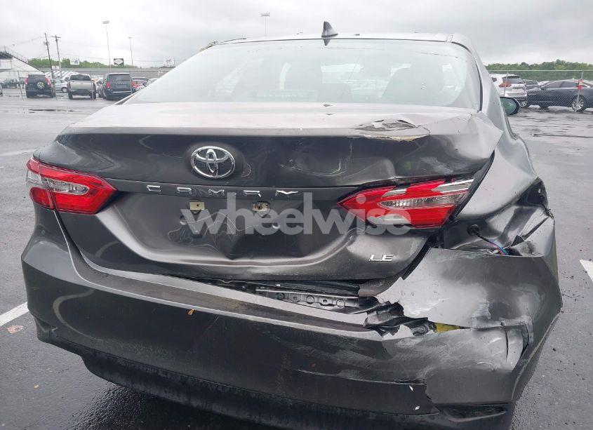Photo 17 of 2020 Toyota Camry LE (VIN 4T1C11AK9LU891236)