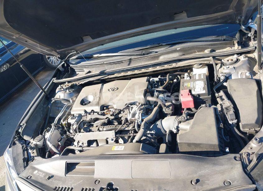 Photo 10 of 2020 Toyota Camry LE (VIN 4T1C11AK9LU904955)