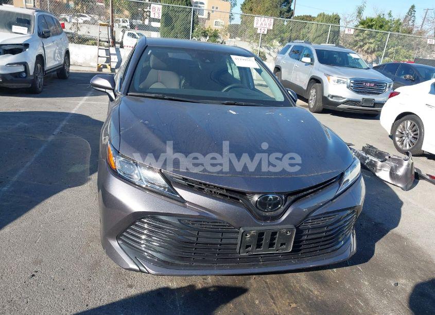 Photo 12 of 2020 Toyota Camry LE (VIN 4T1C11AK9LU904955)