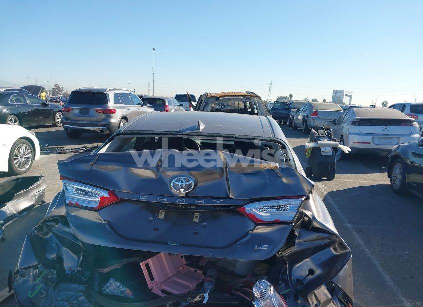 Photo 16 of 2020 Toyota Camry LE (VIN 4T1C11AK9LU904955)