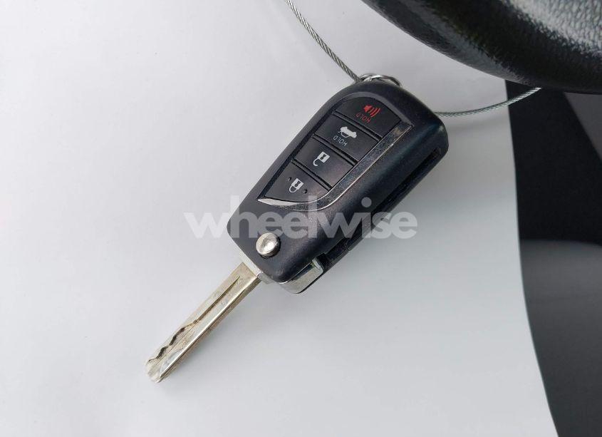 Photo 11 of 2020 Toyota Camry LE (VIN 4T1C11AK9LU912585)