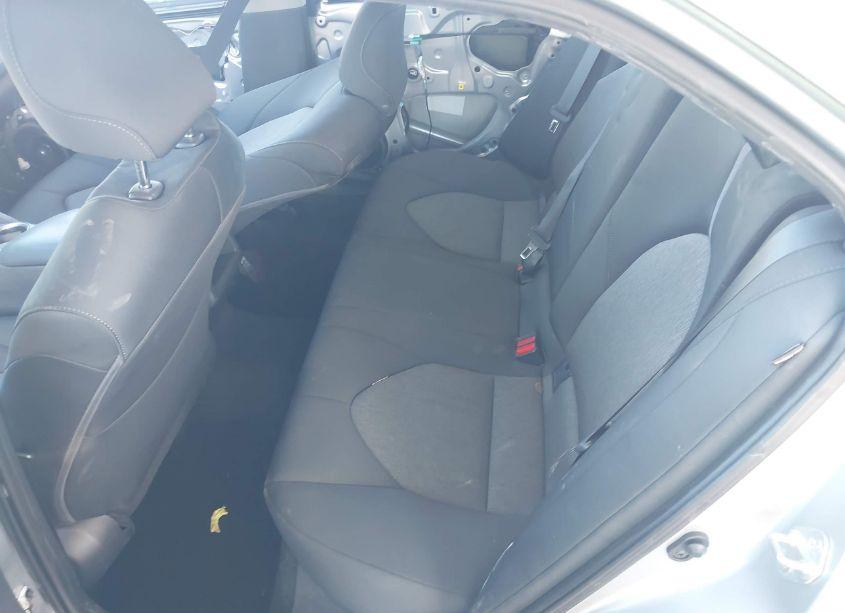 Photo 8 of 2021 Toyota Camry LE (VIN 4T1C11AK9MU541624)