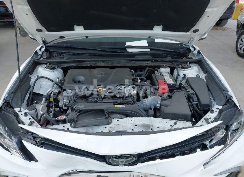 Photo 10 of 2021 Toyota Camry LE (VIN 4T1C11AK9MU584845)