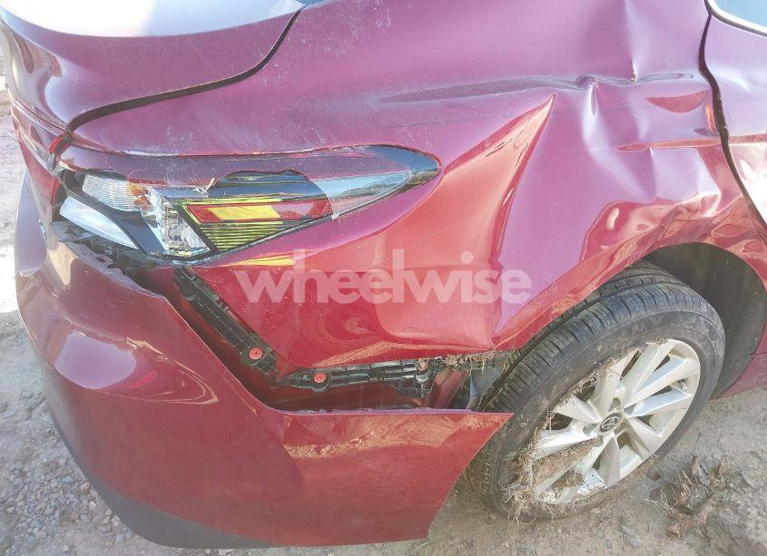 Photo 6 of 2021 Toyota Camry LE (VIN 4T1C11AK9MU600915)