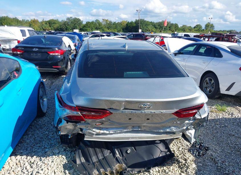 Photo 17 of 2022 Toyota Camry LE (VIN 4T1C11AK9NU059432)