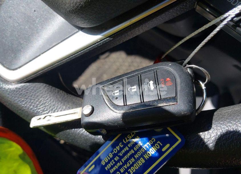 Photo 11 of 2022 Toyota Camry LE (VIN 4T1C11AK9NU647346)