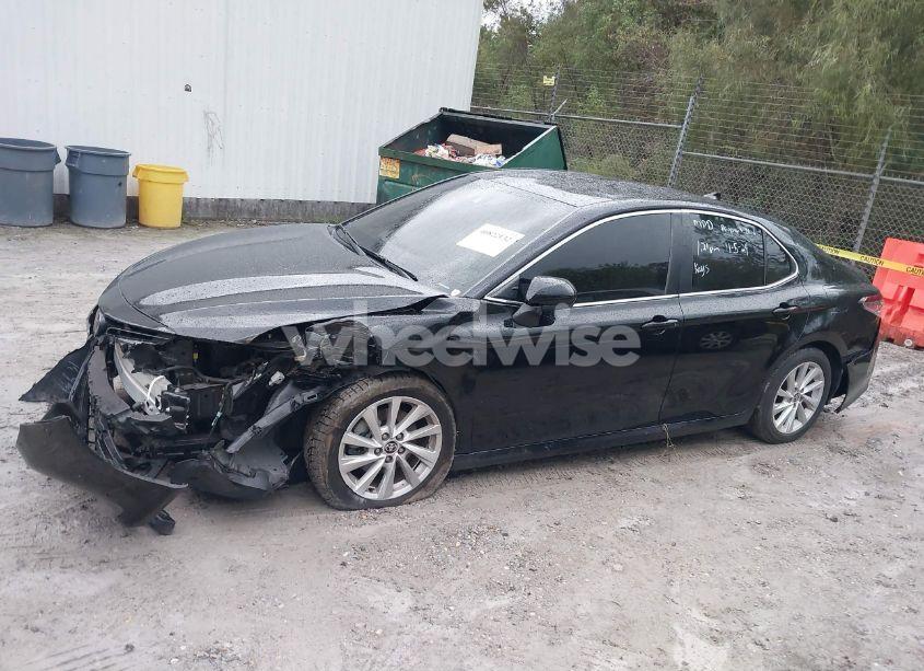 Photo 15 of 2022 Toyota Camry LE (VIN 4T1C11AK9NU683750)