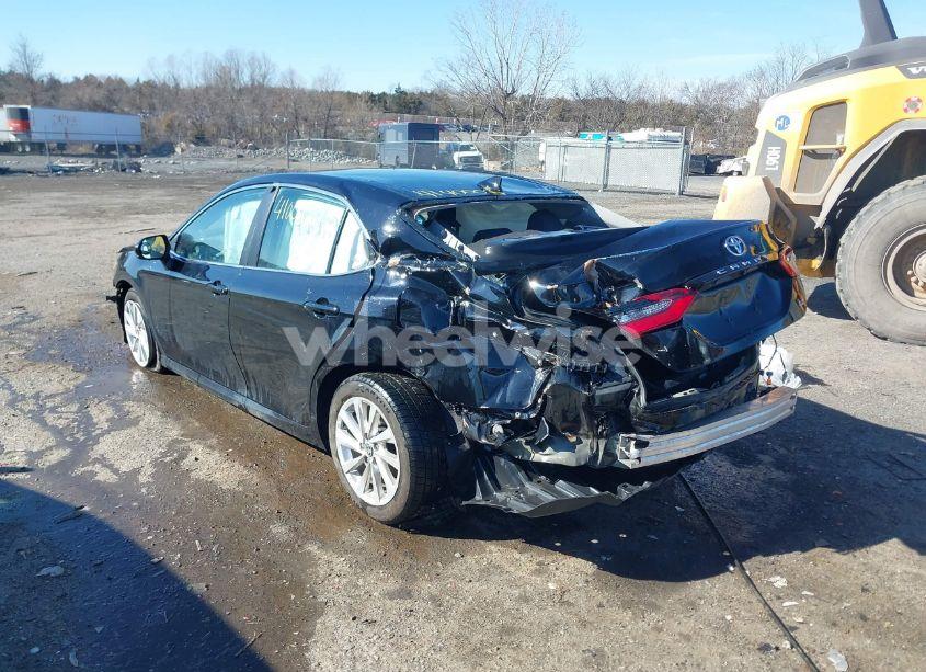 Photo 3 of 2023 Toyota Camry LE (VIN 4T1C11AK9PU165981)