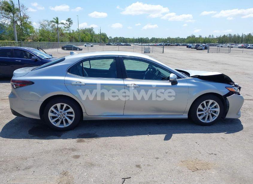 Photo 13 of 2023 Toyota Camry LE (VIN 4T1C11AK9PU746395)