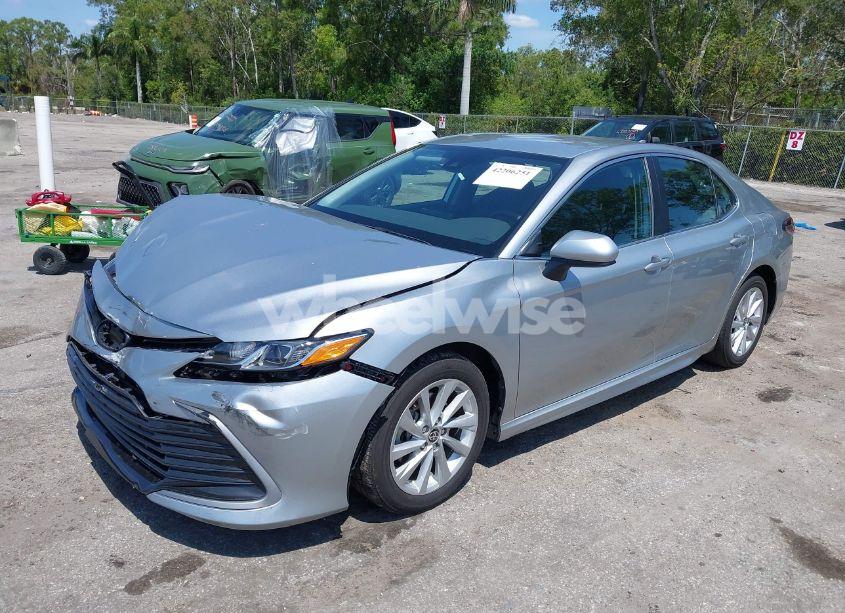 Photo 2 of 2023 Toyota Camry LE (VIN 4T1C11AK9PU746395)